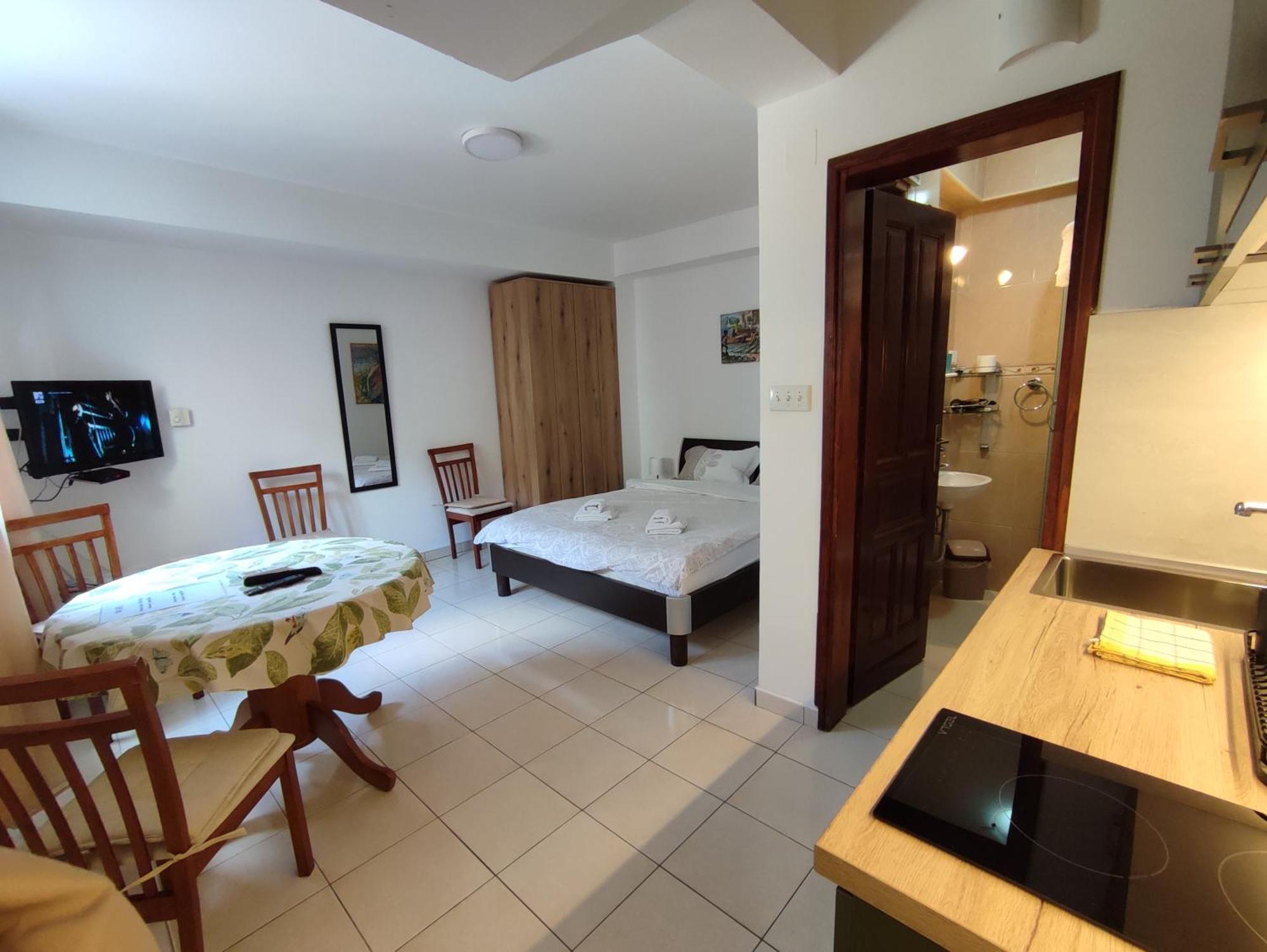 Studio Apartman Radimir Kotor Habitación foto